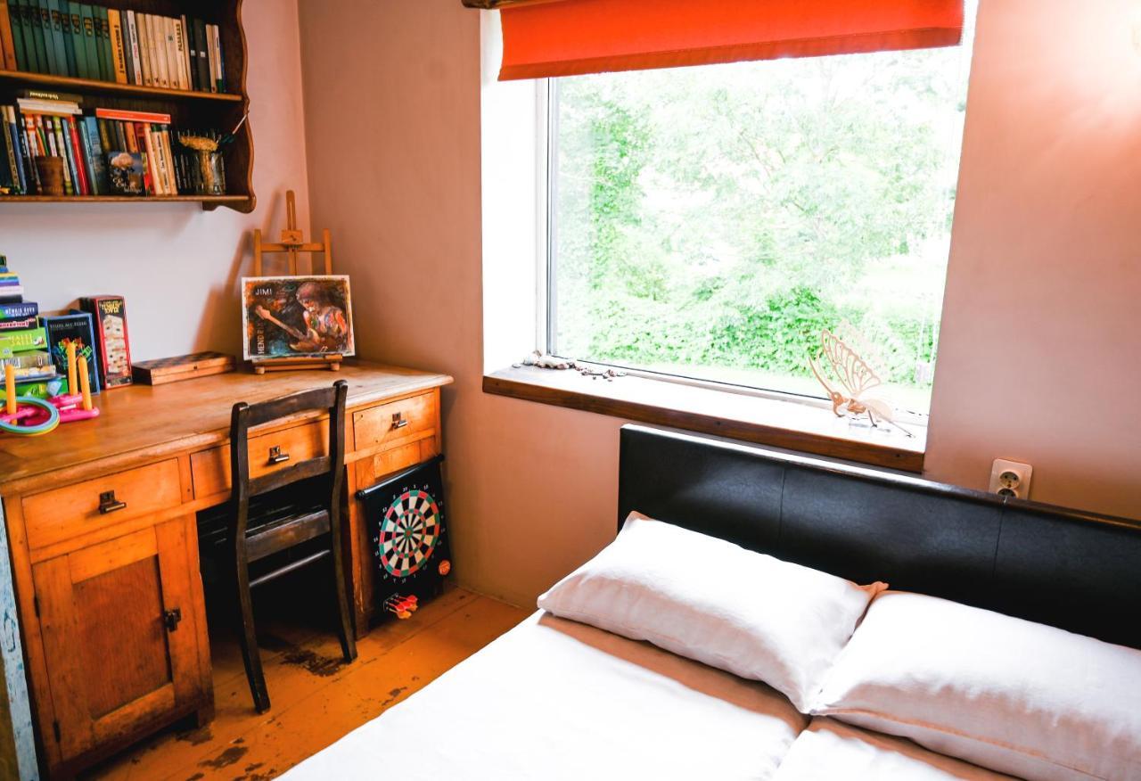 Idilliska Latgaliesu Lauku Maja Ar Melno Pirti Villa Aglona Exterior photo