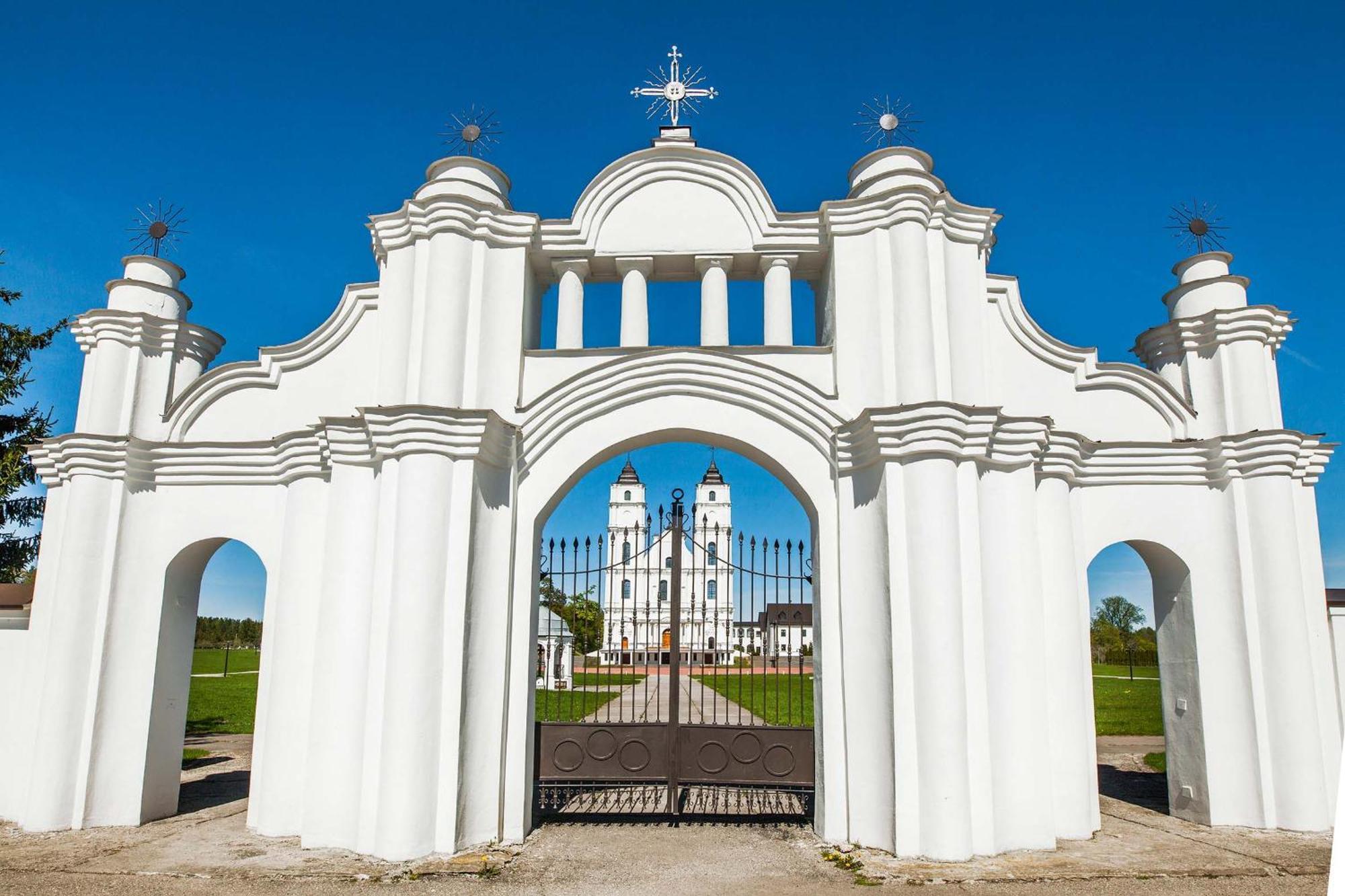 Idilliska Latgaliesu Lauku Maja Ar Melno Pirti Villa Aglona Exterior photo